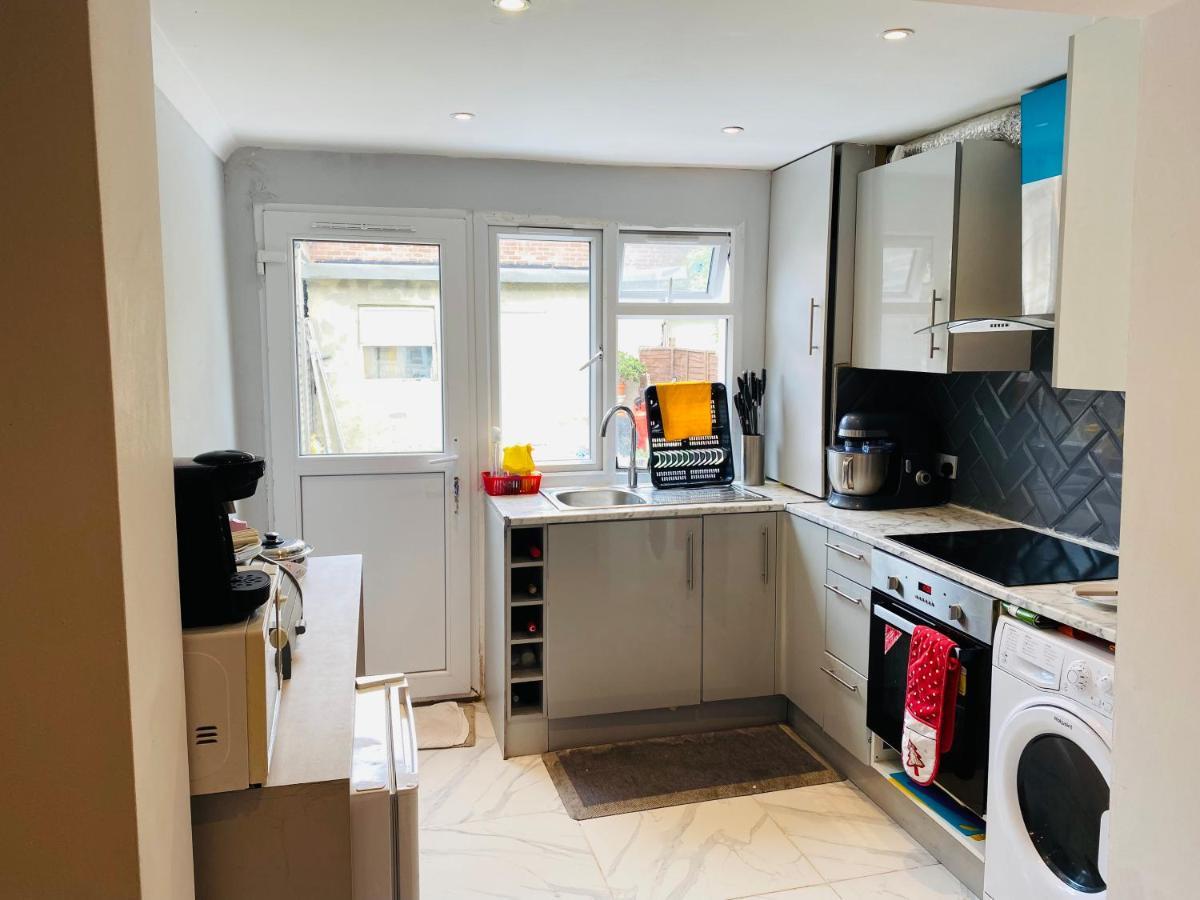 1 Studio Room Near Central London Bagian luar foto