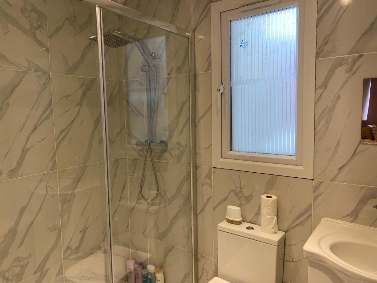 1 Studio Room Near Central London Bagian luar foto